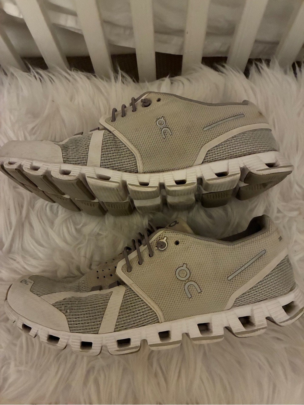 On Running Cloud Women’s Running Shoes Grey/White Sz 8 - Picture 10 of 12